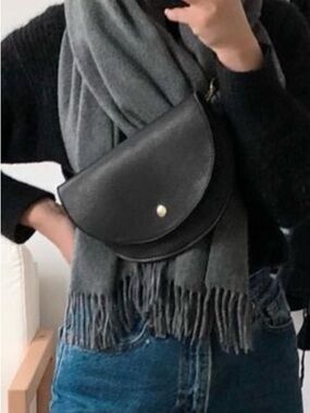 Ester fanny Black Leather Bag by AWL Snap